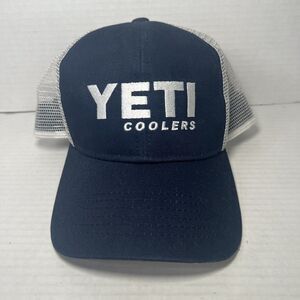 Yeti Coolers SnapBack Baseball Hat Cap Navy Blue Breathable Net Green Rim 2014